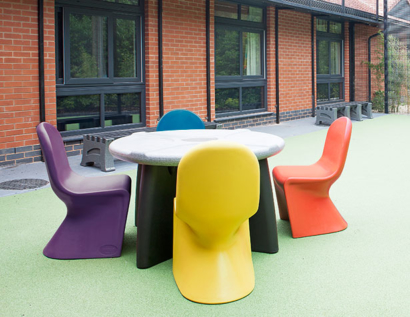 Ryno dining table in outdoor mental health unit